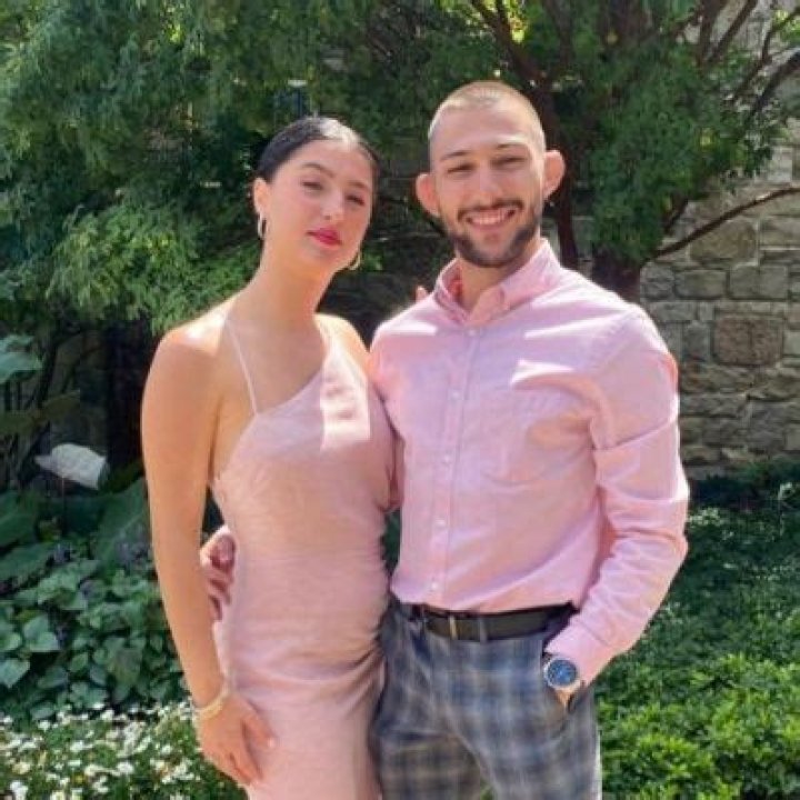 
Who Is Julia Redding? Meet Vito Arujau Wife: Relationship And Net Worth 